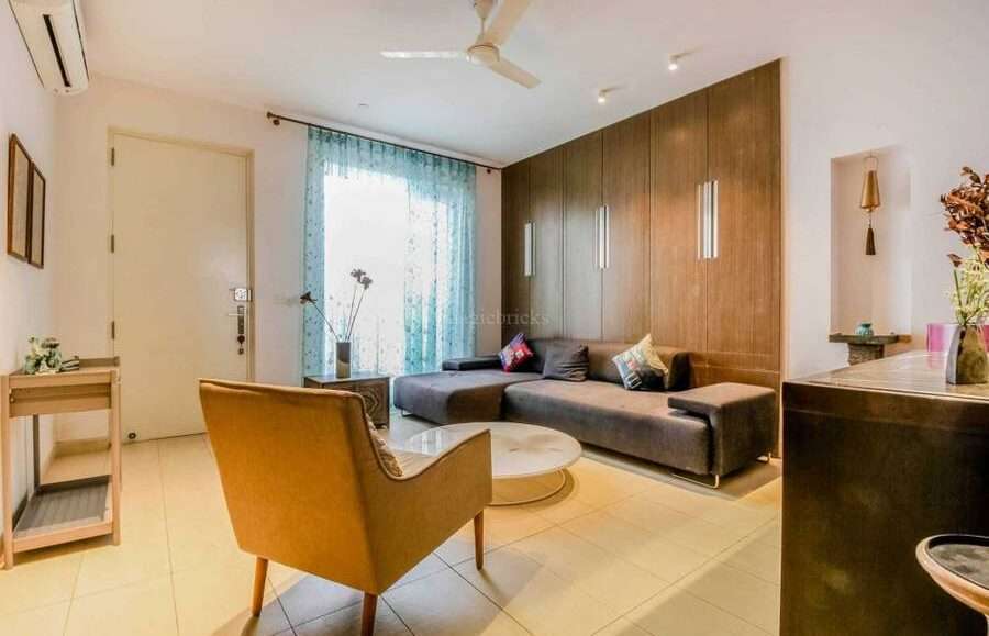 elhi Doors, your trusted partner in real estate, invites you to discover the allure of (High-Income Group) HIG flats for rent in Malviya Nagar, South Delhi